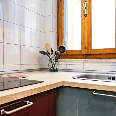 Mecenate Fori Imperiali Рим